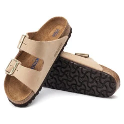 'Birkenstock' Women's Arizona Big Buckle Leather Sandal - Sandcastle -Travs Outfitter Store 1019016 sole