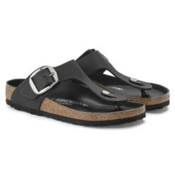 'Birkenstock' Women's Gizah Big Buckle Thong Sandal - Black -Travs Outfitter Store 1023334 pair