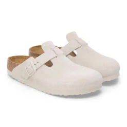 'Birkenstock' Women's Boston Soft Footbed Clog - Antique White 9 'Birkenstock' Women's Boston Soft Footbed Clog - Antique White -Travs Outfitter Store 1027667 pair