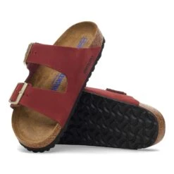 'Birkenstock' Women's Arizona Soft Footbed - Zinfandel -Travs Outfitter Store 1028669 1028719 sole