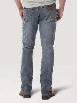 'Wrangler' Men's Retro Slim Fit Bootcut - Greeley Wash -Travs Outfitter Store 77MWZGL ALT2