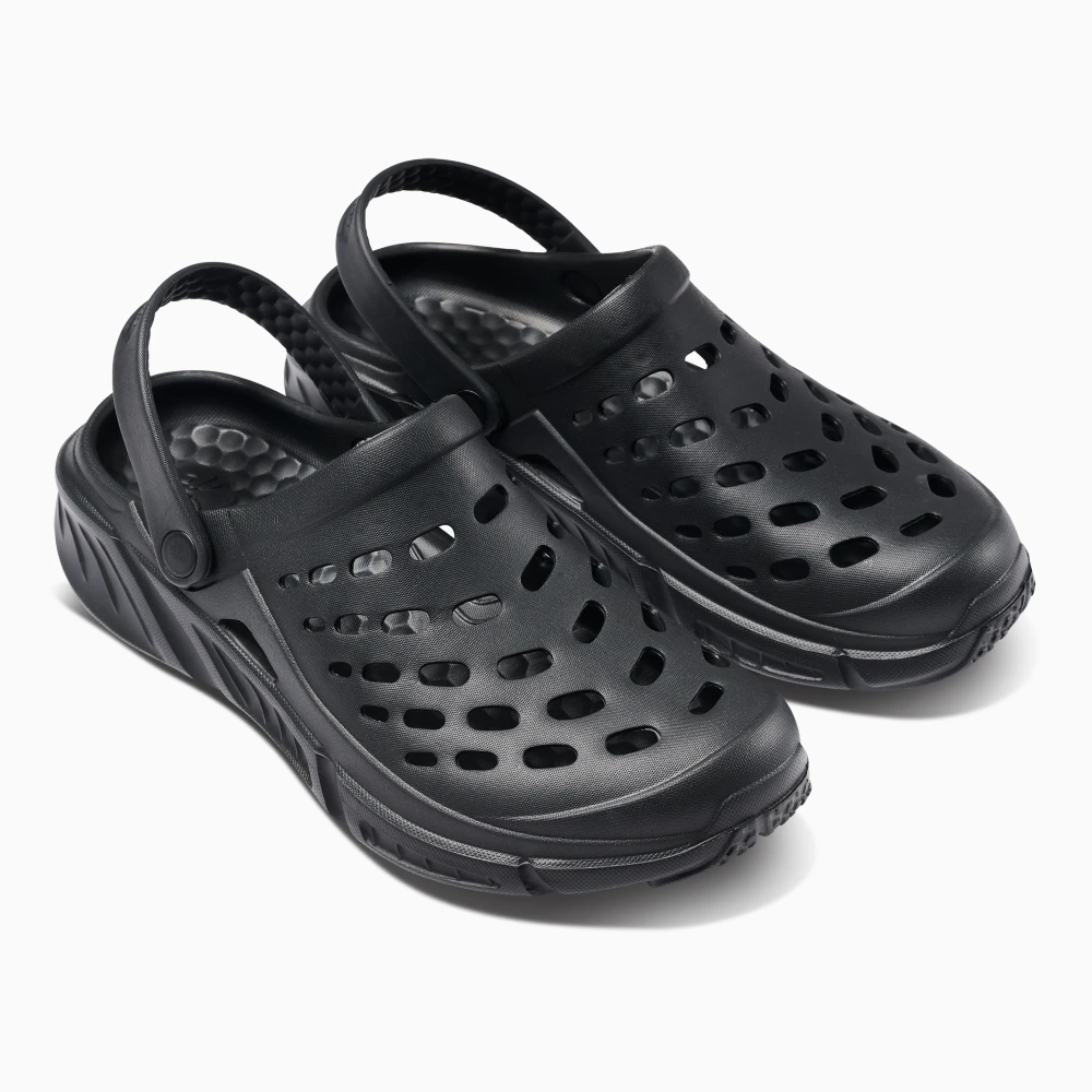 'Joybees LLC' Men's Trekking Clog - Black 2 'Joybees LLC' Men's Trekking Clog - Black - Image 2
