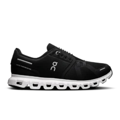 'On Running' Women's Cloud 6 - Black / White