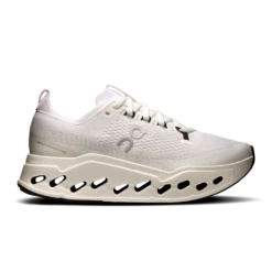 'On Running' Women's Cloudsurfer Max - White