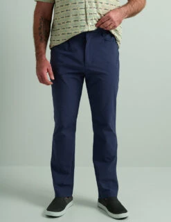 'Huk' Men's Kona 5 Pocket Pants - Naval Academy