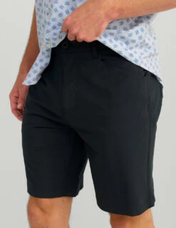 'Huk' Men's Kona Shorts - Black