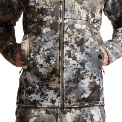 'Sitka' Men's Traverse Hoody - Whitetail : Elevated II -Travs Outfitter Store IMG SITKA WT 2022 600026 EV Traverse Hoody Optifade Elevated II 592p Studio 00176