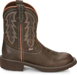 'Justin' Women's 8" Lyla Western Round Toe - Brown