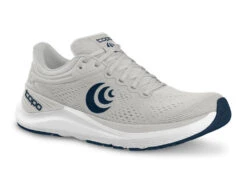 'Topo Athletic' Men's Ultrafly 4 - Grey / Navy -Travs Outfitter Store M056.Grey Navy 04