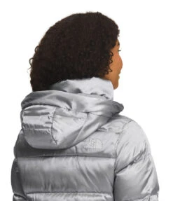 'The North Face' Women's Gotham Jacket - Meld Grey 8 'The North Face' Women's Gotham Jacket - Meld Grey -Travs Outfitter Store NF0A4R33 8B1 modelhood3