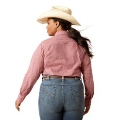 'Ariat' Women's Kirby Wrinkle Resistant Button Down - Garnet Rose Geo -Travs Outfitter Store S24 WMS WEST 10051332 back plus