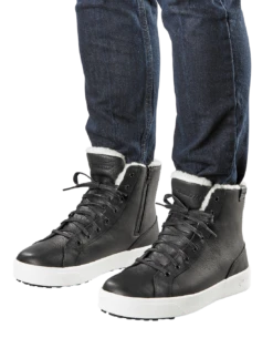 'Baffin' Men's Tavern Insulated WP Mid Boot - Black -Travs Outfitter Store TAVERN BBI ONFOOT
