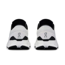 'On Running' Women's Cloud X 4 - Ivory / Black -Travs Outfitter Store shoe