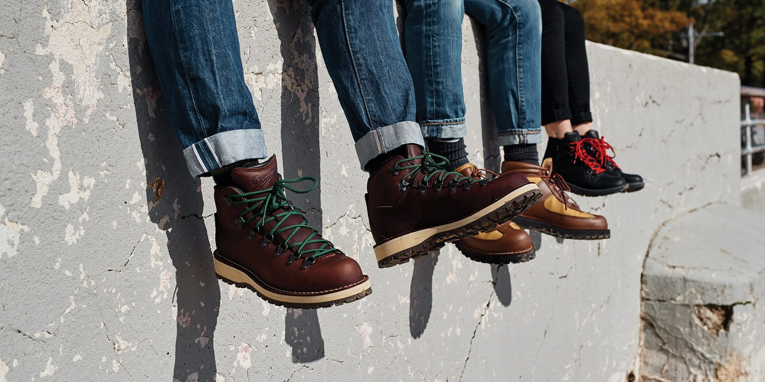 Front Page -Travs Outfitter Store download 2